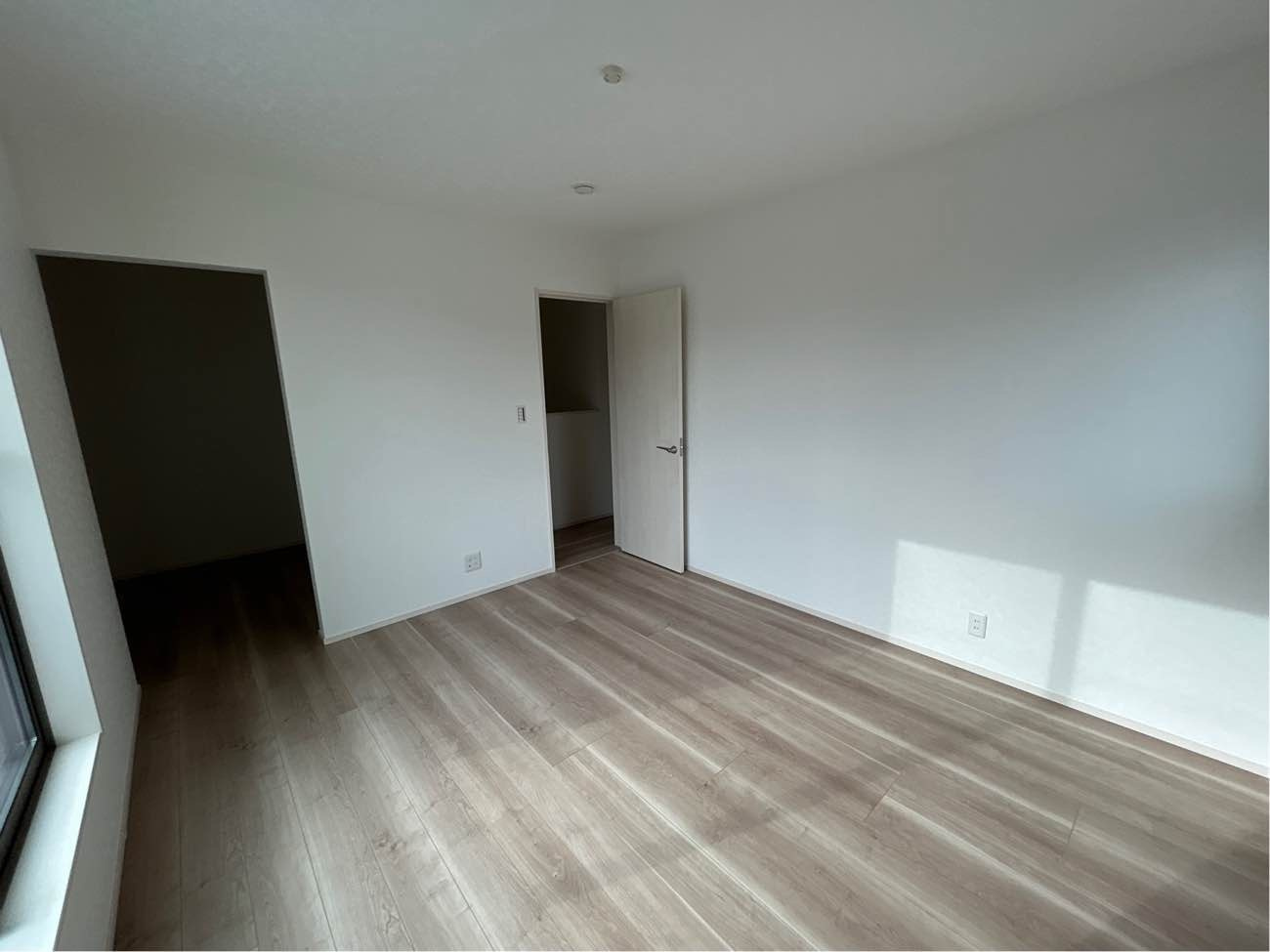 【洋室】の画像