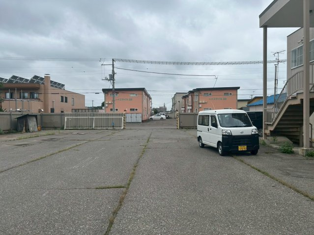 売事務所　帯広市西22条南1丁目の駐車場