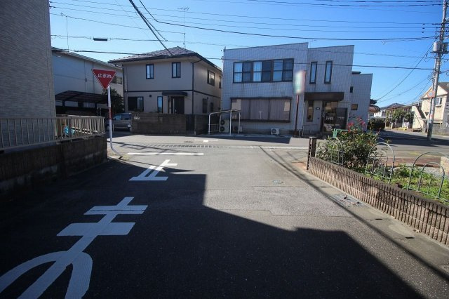 小山市小山の前面道路含む現地写真|南側道路