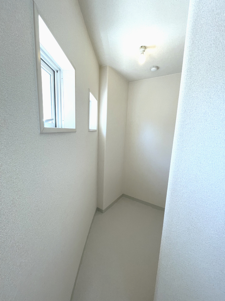 アルファ清心町の居間・リビング|角部屋です。