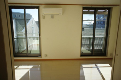 【居間・リビング】 | メイプルリーフ北戸田