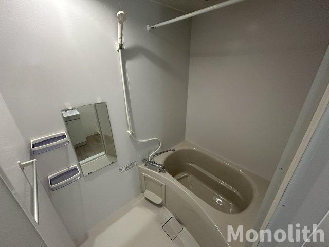 Feliz高石千代田の浴室