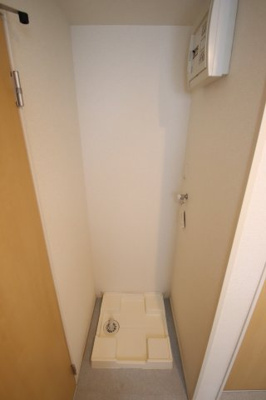 【設備】 | フルール・ド・クオーレ | 室内洗濯機置き場