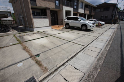 【駐車場】 | フルール・ド・クオーレ