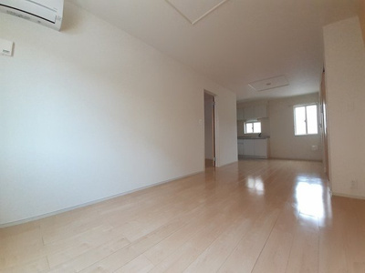 【居間・リビング】 | ビオラ・フィオーレ・辻井