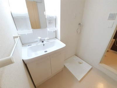 【洗面所】 | ビオラ・フィオーレ・辻井