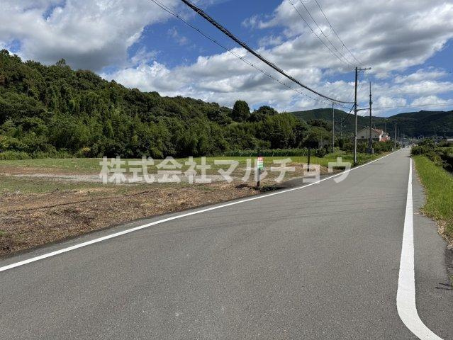 市ノ瀬売り地の前面道路含む現地写真