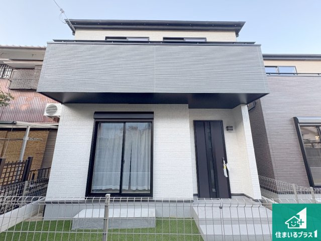 八幡市八幡長田　新築一戸建ての外観|安心の10年保証！外観を美しく保ち、雨水で汚れを落とします！気になることがありましたら、お気軽にお問い合わせください！