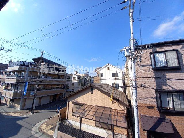 ラ・ヴィータ川西の展望
