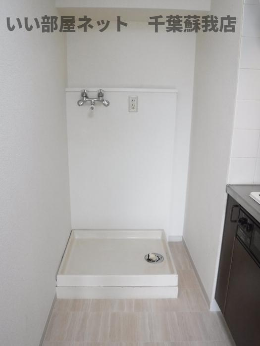 アーバンエクセル蘇我の洗面所|室内洗濯機置場