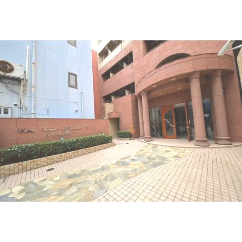 エステムコート新大阪Vソレックスの玄関