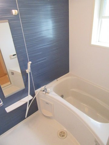 アンベリールＢの浴室