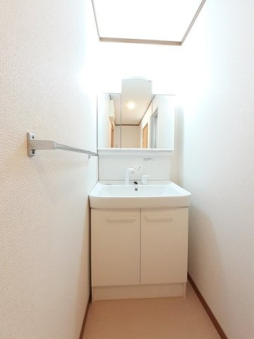 サンエステートの洗面所