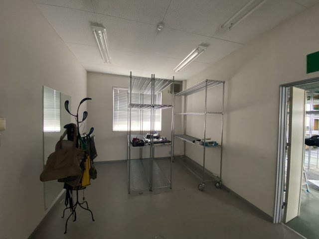 ロックフィールド倉庫の内装