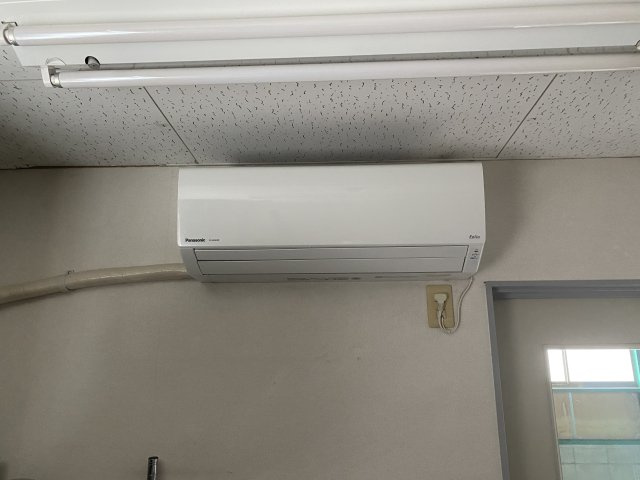 ロックフィールド倉庫の設備