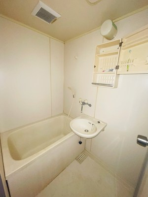 コーポ晃栄の浴室