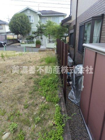 ６５７４２　各務原市松が丘土地の外観