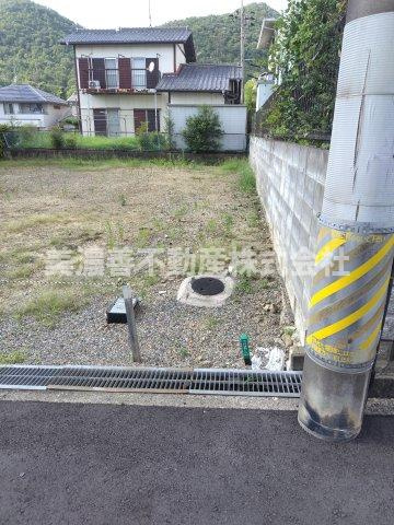 ６５７４２　各務原市松が丘土地の外観