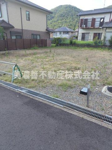 ６５７４２　各務原市松が丘土地の外観