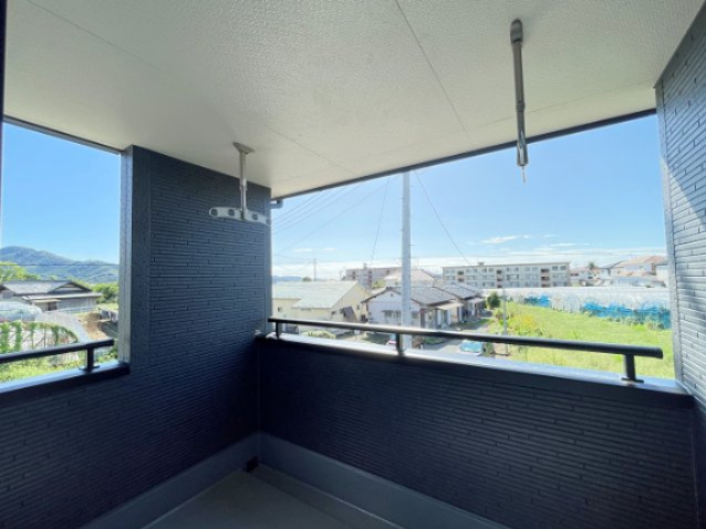 新築戸建・建売　桐生市相生町4丁目　長期優良住宅認定　相生小・相生中のバルコニー|インナーバルコニーなので急な天候不良も安心！