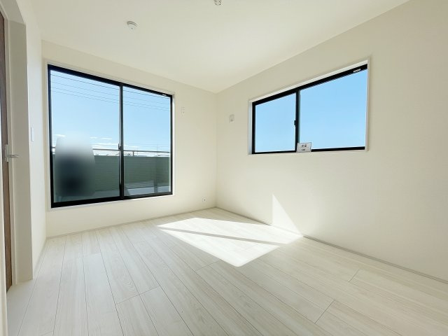 新築戸建・建売　桐生市相生町4丁目　長期優良住宅認定　相生小・相生中の洋室