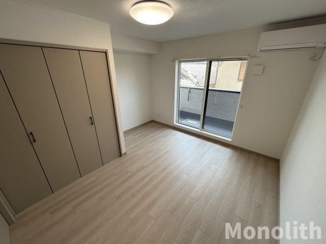 Feliz高石千代田の洋室