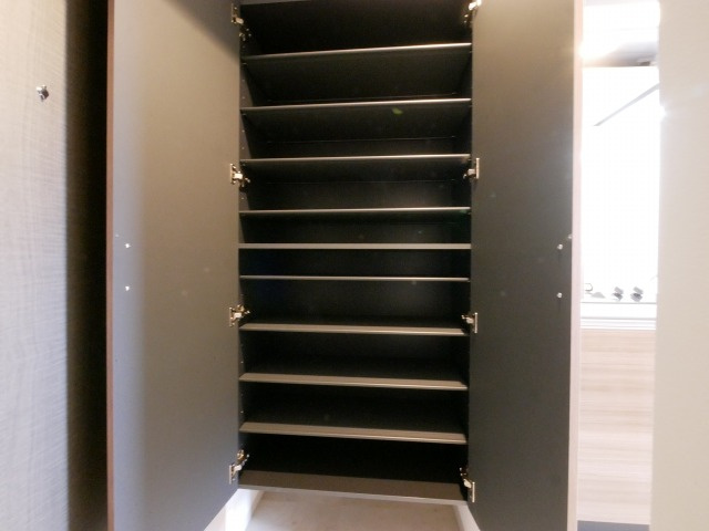 【収納】 | Alivis福島海老江(旧:フォーリアライズ福島ルノン)