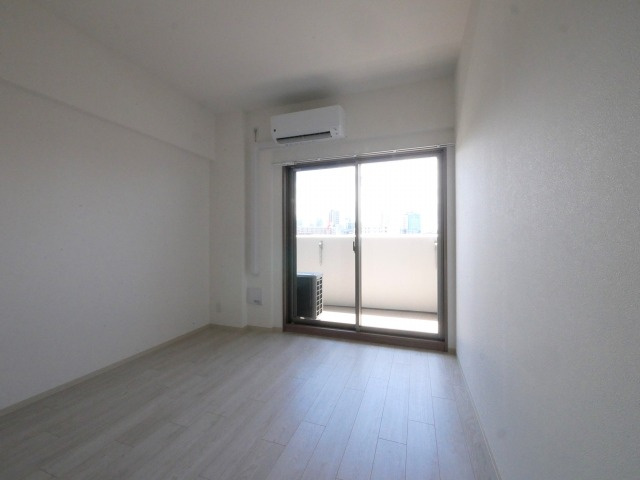 【居間・リビング】 | Alivis福島海老江(旧:フォーリアライズ福島ルノン)