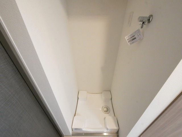 Alivis福島海老江(旧:フォーリアライズ福島ルノン)の洗面所