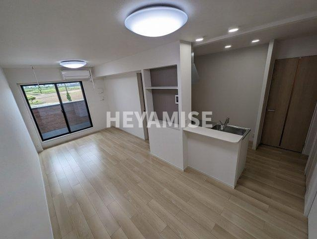 ビオルネⅡの居間・リビング|※室内画像は類似物件のもの