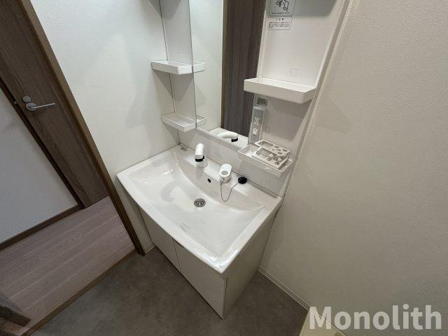 Feliz高石千代田の独立洗面台