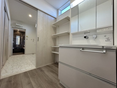 【独立洗面台】