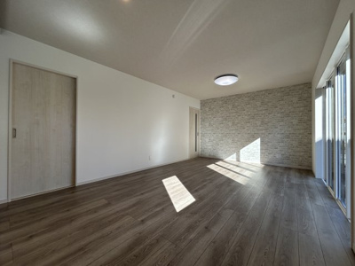 【居間・リビング】