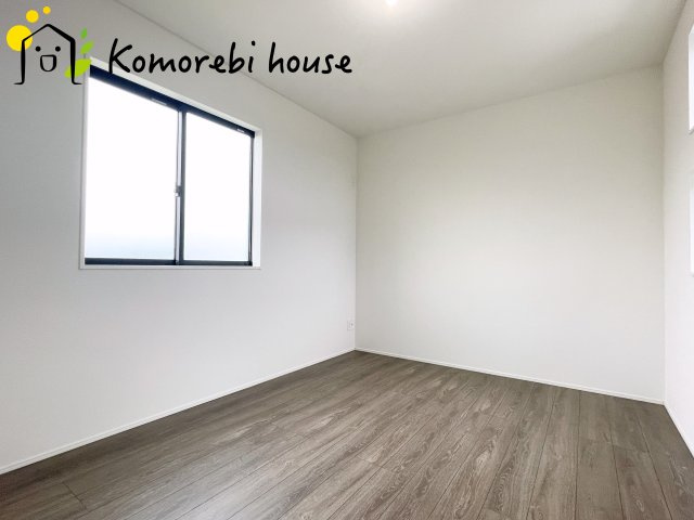 さいたま市見沼区深作　11期　新築一戸建て　グラファーレ　05の子供部屋|ゆったりした子供部屋です