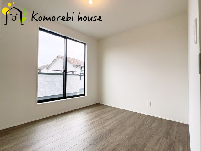 さいたま市見沼区深作　11期　新築一戸建て　グラファーレ　05の洋室|ゆったりした洋室です