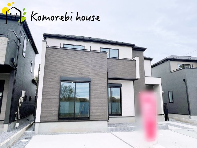 さいたま市見沼区深作　11期　新築一戸建て　グラファーレ　05の外観|落ち着いた雰囲気の外観です