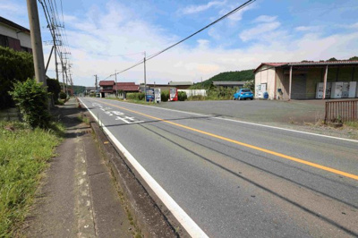 【その他】 | 越生町成瀬　売倉庫 | 西側県道から撮影