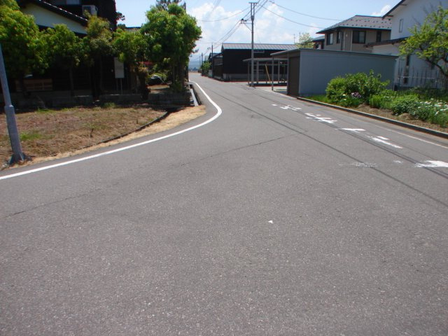 藤井土地の周辺|西側道路