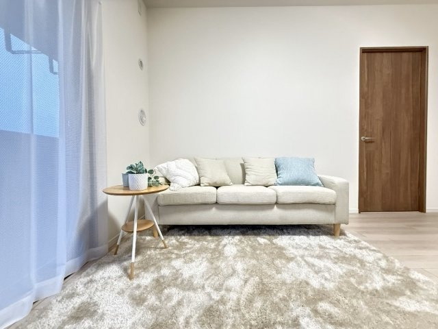 グランシティレイディアントアクアヴィータの居間・リビング