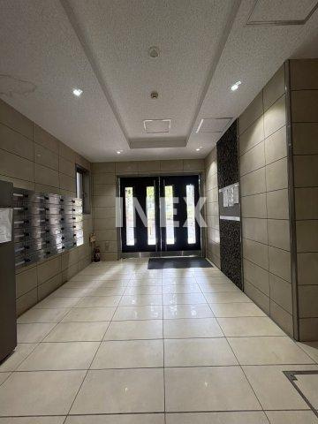 横浜市中区蓬莱町３丁目の賃貸マンションのロビー