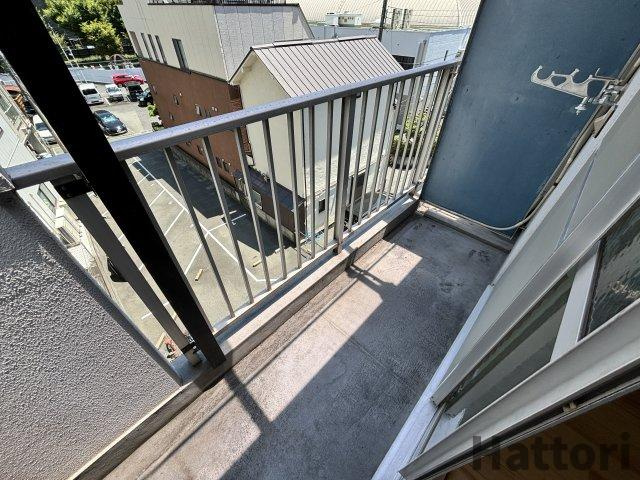 シバヤ中津のバルコニー