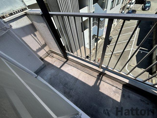 シバヤ中津のバルコニー