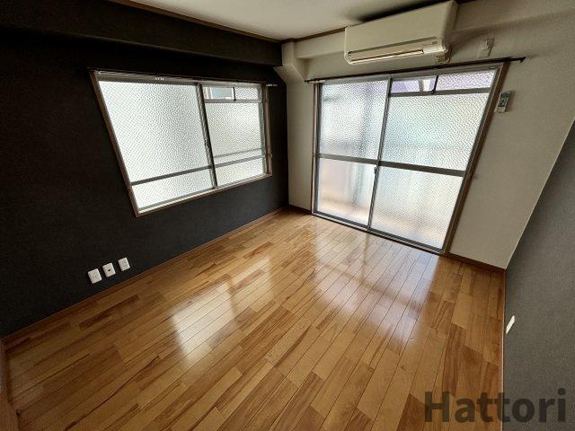 シバヤ中津の居間・リビング