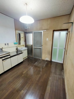 【居間・リビング】 | 御厨東2丁目貸家