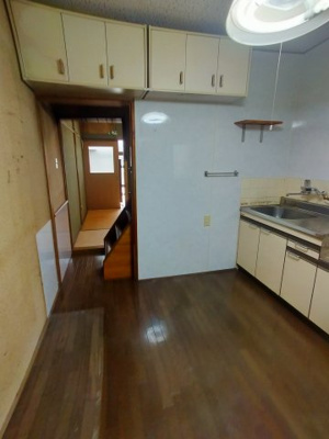 【居間・リビング】 | 御厨東2丁目貸家