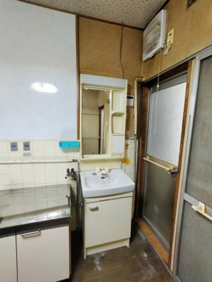 【洗面所】 | 御厨東2丁目貸家