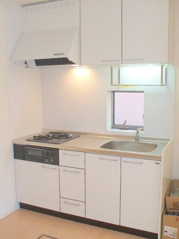 パーシモン幡ヶ谷のキッチン|グリル付ガス2口キッチン・嬉しい小窓付♪