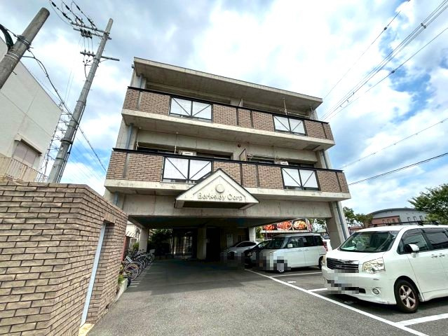 バークレイコーポ