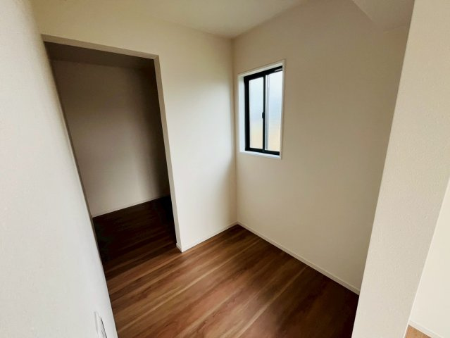 2期のその他|〇洋室　11.7帖〇
フリースペース付き♪
収納や趣味の部屋など
様々な用途で使用できます♪
※2025年10月撮影