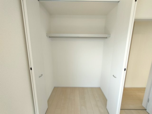 【Livele Garden】　下都賀郡野木町南赤塚　全1邸の収納|〇クローゼット〇
たっぷりの収納スペースで住空間もスッキリ広々♪
2025年9月撮影